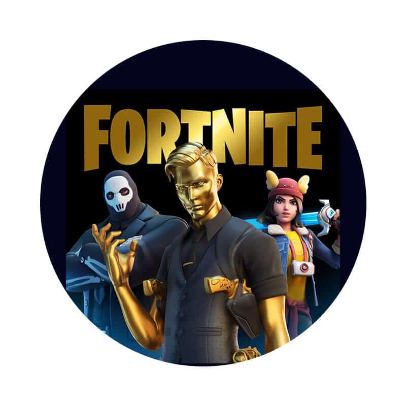 Unik Fortnite kageprint med karakterer foran logoet. Perfekt til gamer-fester og fødselsdage med Fortnite tema.
