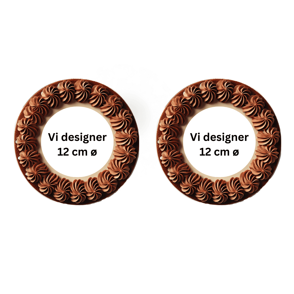 12 cm chokolade kage ring med dekorative skumkreationer.